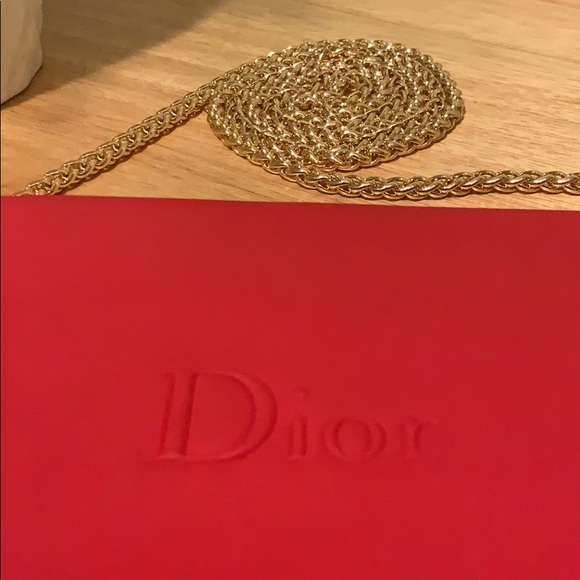 ❌SOLD❌ Dior red mini shoulder bag! - Picture 5 of 10